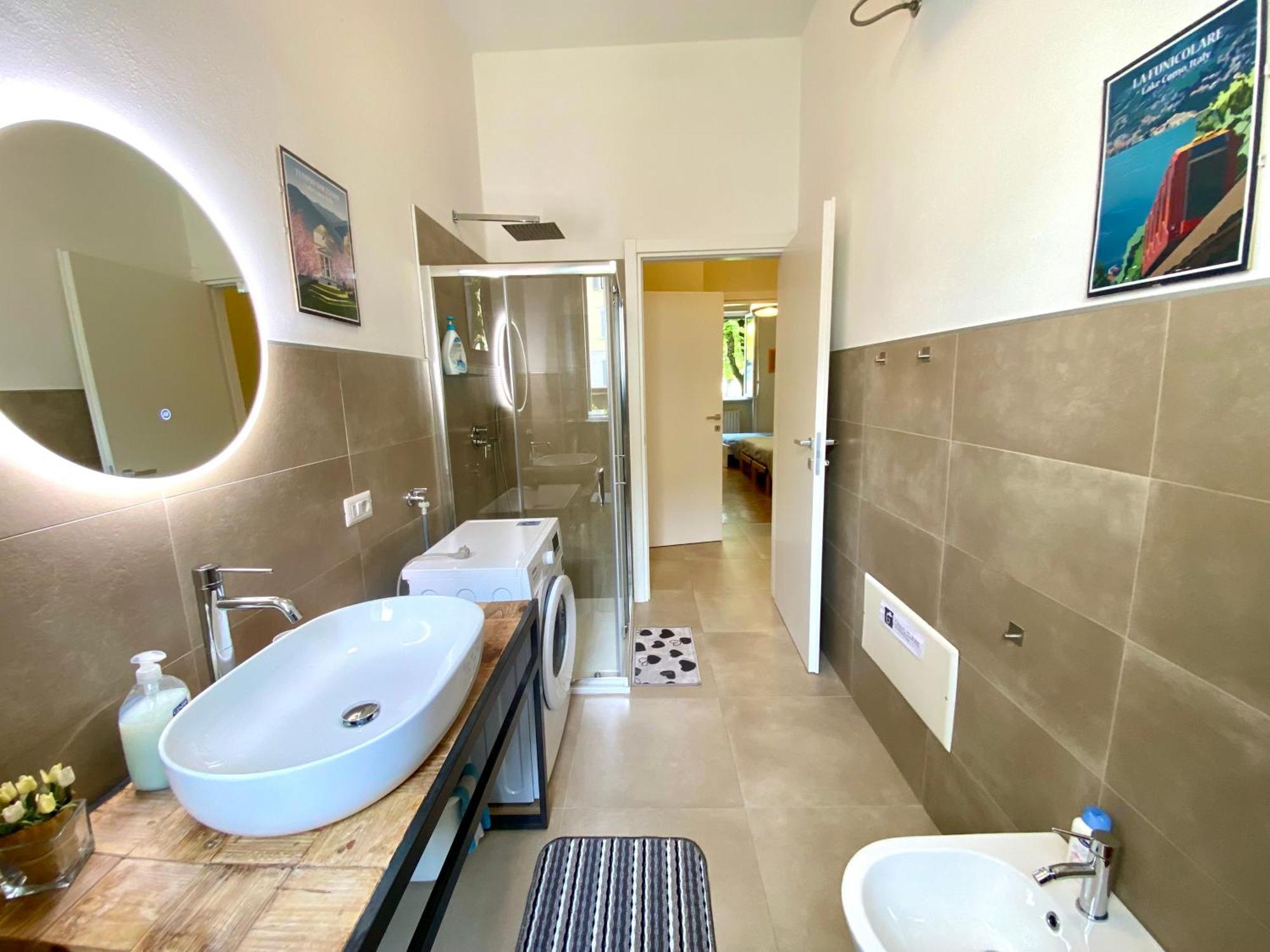 Como City Apartment Giulio Cesare Exterior photo
